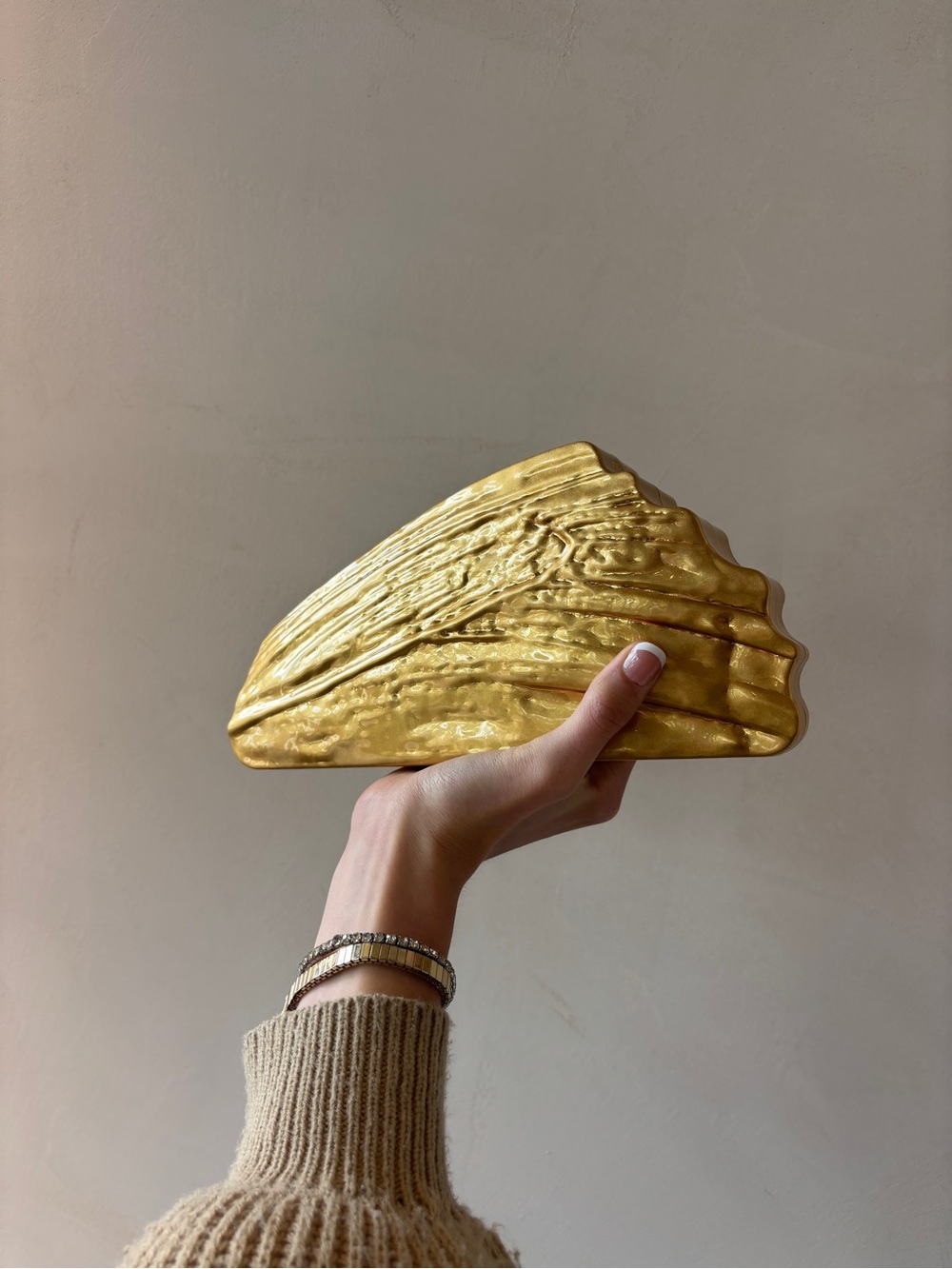 cult gaia Gold Metallic Shell Clutch - Picture 2 of 5